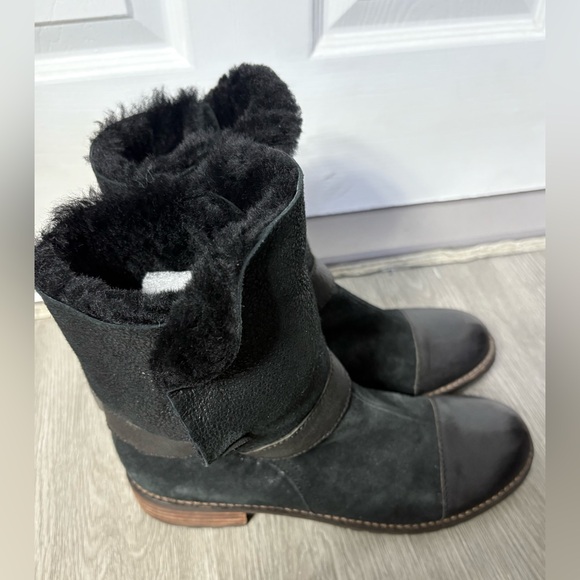 Matt Bernson Black Winter Boots with Fur Lining - Picture 2 of 12